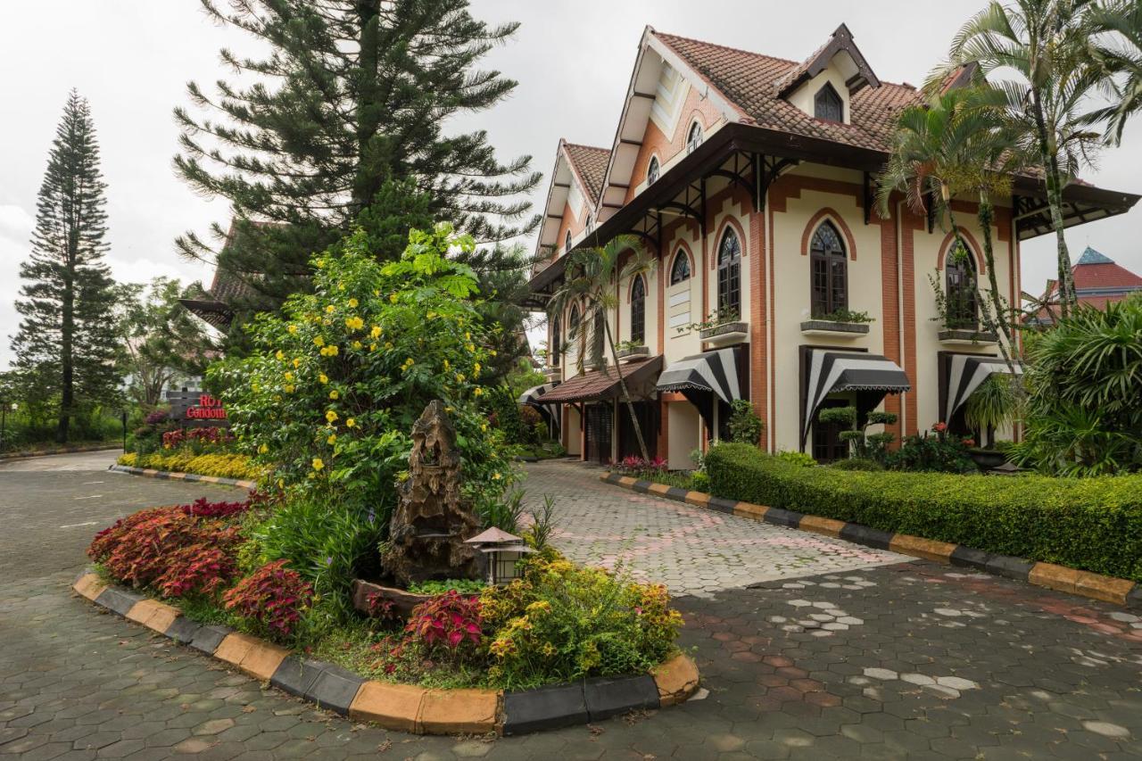 Royal Hotel And Villa Batu Batu  Esterno foto