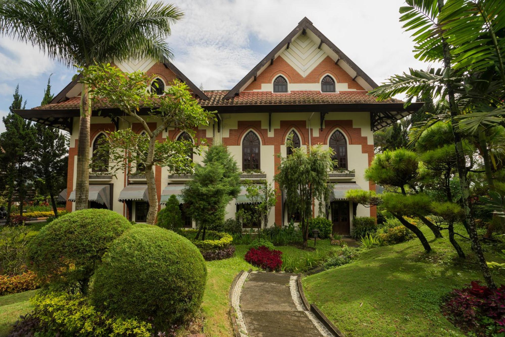 Royal Hotel And Villa Batu Batu  Esterno foto