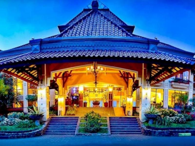 Royal Hotel And Villa Batu Batu  Esterno foto