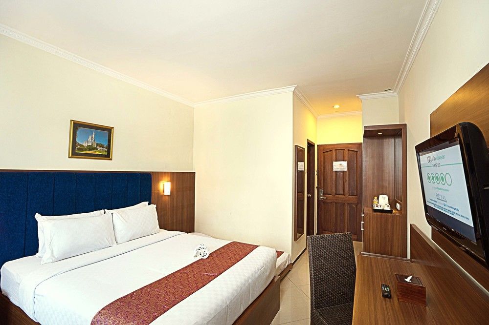 Royal Hotel And Villa Batu Batu  Esterno foto